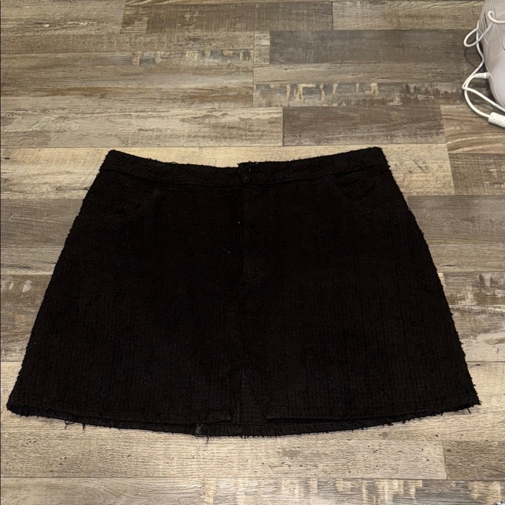 Zara Black Textured Mini Skirt